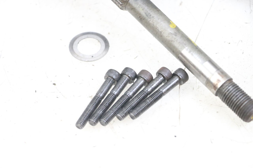photo de TRANSMISSÃO RODA PEUGEOT SATELIS 125 (2006 - 2009) - Detalhes característicos