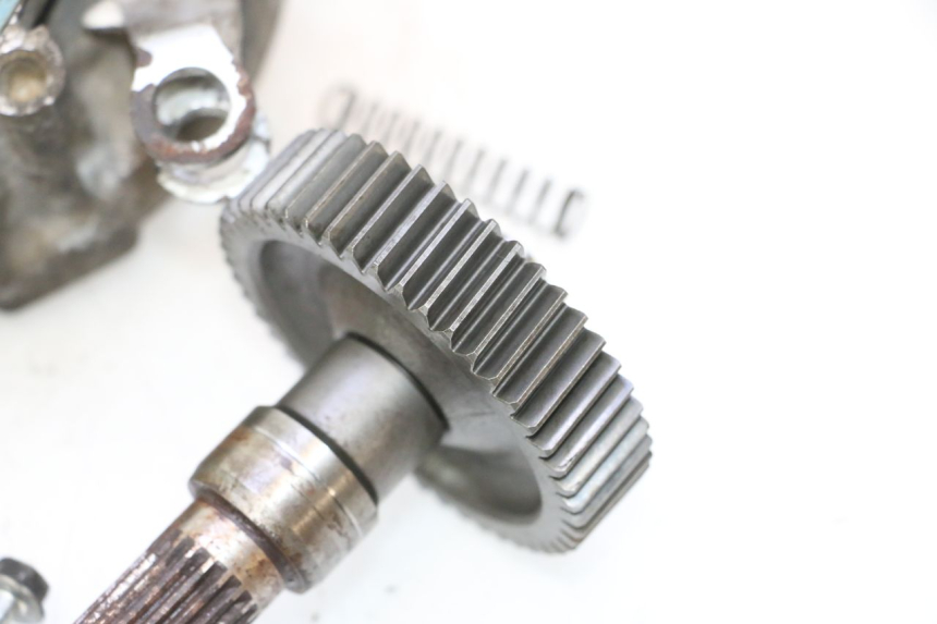 photo de TRANSMISSÃO RODA HONDA SCV LEAD 100 (2003 - 2007) - Inspeção visual