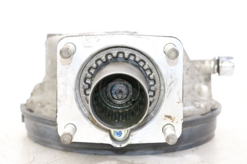 photo de TRANSMISSÃO RODA HONDA ST PAN EUROPEAN 1300 (2002 - 2013) - Detalhes característicos