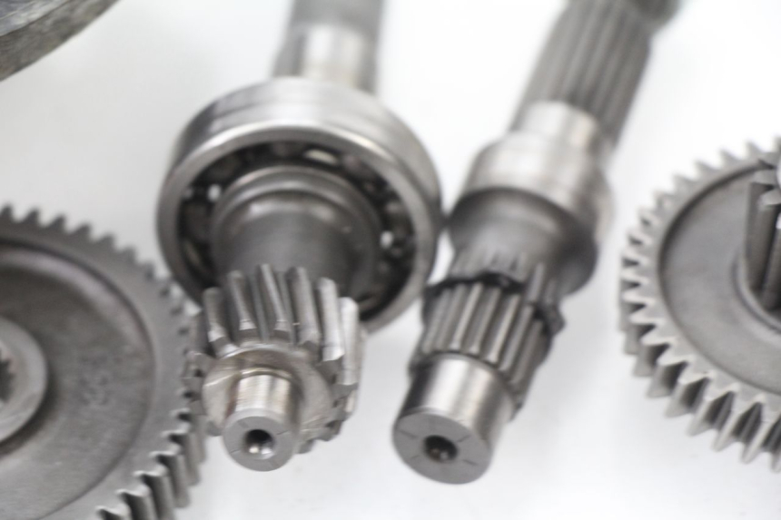 photo de TRANSMISSÃO RODA SYM TONIK 125 (2010 - 2014) - Detalhes característicos