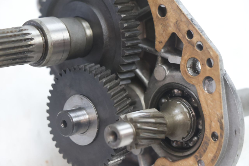 photo de TRANSMISSÃO DE RODA PEUGEOT TREKKER 50 (1995 - 2004) - Pontos de fixação