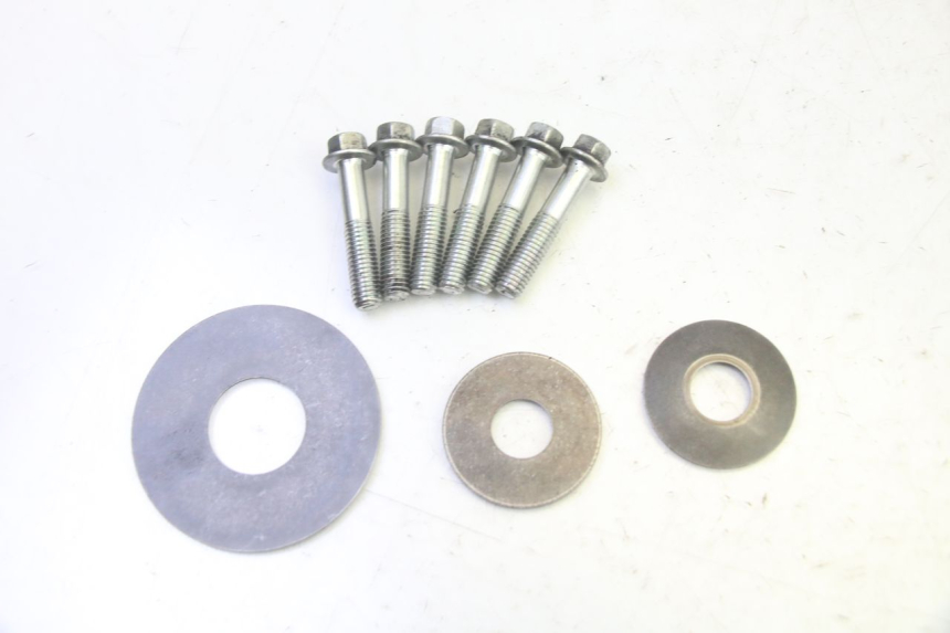 photo de TRANSMISSÃO RODA YAMAHA X-MAX XMAX 125 (2010 - 2013) - Vista de perto