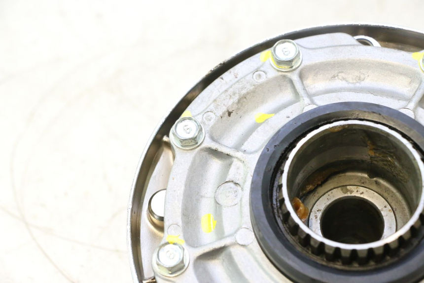 photo de TRANSMISSÃO RODA YAMAHA XV VIRAGO 535 (1988 - 2004) - Vista de perto