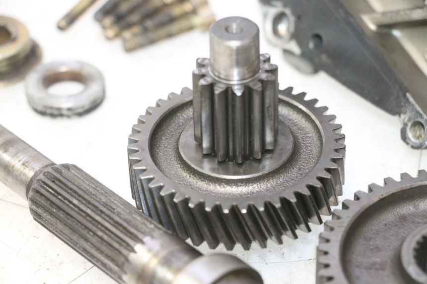photo de TRANSMISSÃO RODA YAMAHA YP MAJESTY 125 (2007 - 2010) - Detalhes característicos