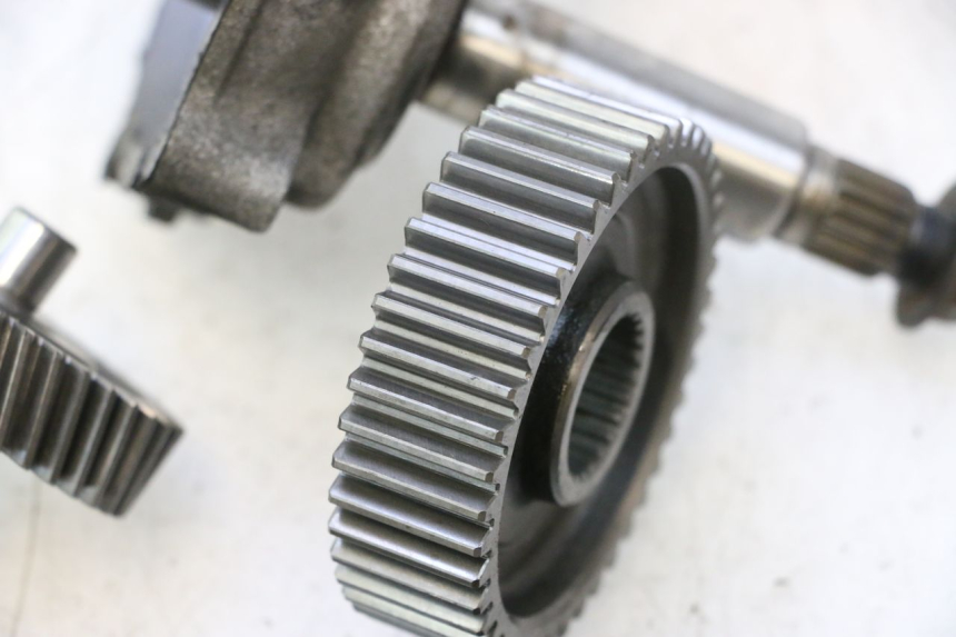 photo de TRANSMISSÃO RODA YAMAHA YP MAJESTY 125 (2002 - 2006) - Detalhes característicos