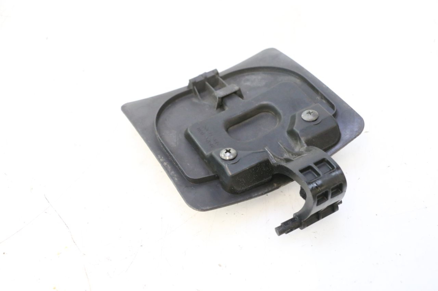 photo de TAMPA DO TANQUE SUZUKI BURGMAN 125 (2007 - 2014) - Outro ângulo de visão