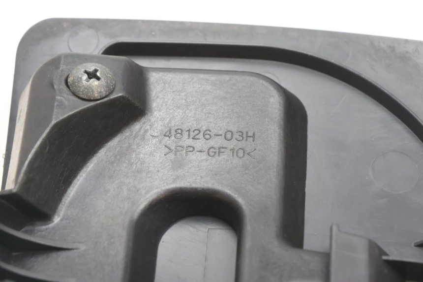 photo de TAMPA DO TANQUE SUZUKI BURGMAN 125 (2007 - 2014) - Ampliação técnica
