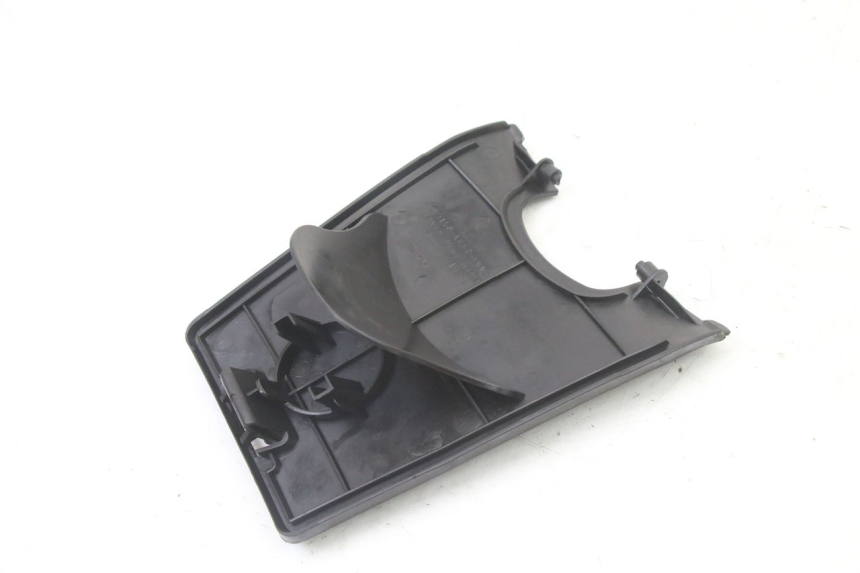 photo de TAMPA DO TANQUE KYMCO DINK STREET 125 (2009 - 2014) - Ampliação técnica