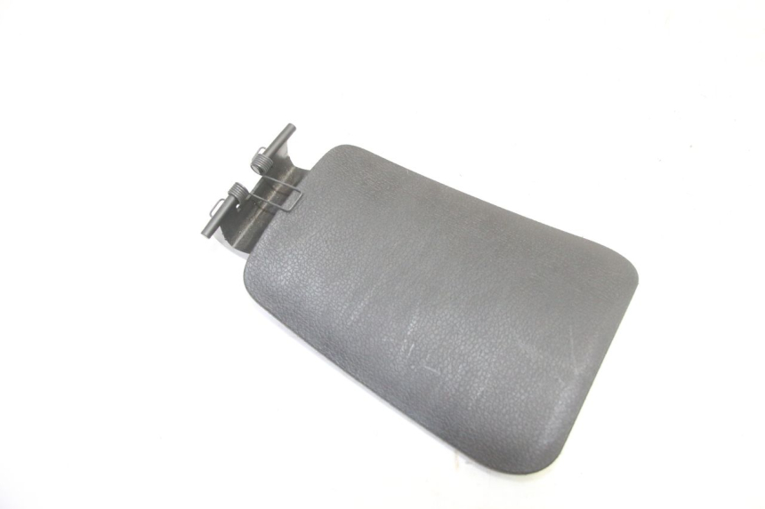 photo de TAMPA DO TANQUE PIAGGIO MP3 HPE 310 (2024 - 2025) - Detalhe da peça