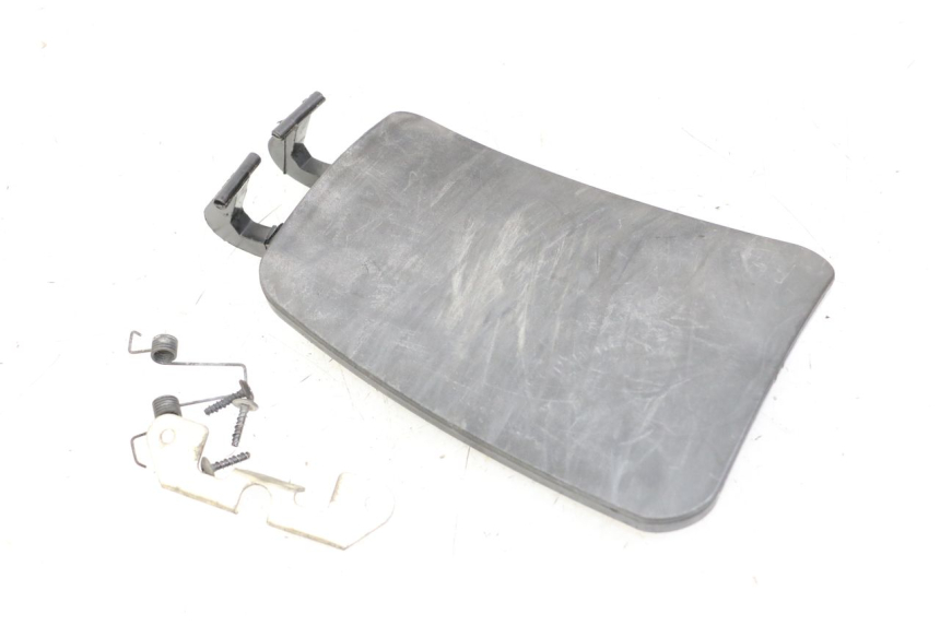 photo de TAMPA DO TANQUE PIAGGIO MP3 LT 400 (2007 - 2012) - Vista principal