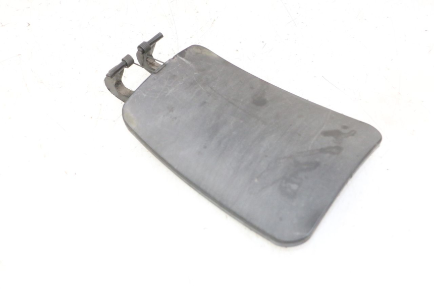 photo de TAMPA DO TANQUE PIAGGIO MP3 RL 250 (2006 - 2010) - Ampliação técnica