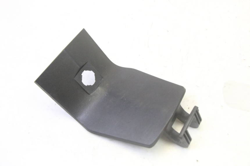 photo de TAMPA DO TANQUE DE COMBUSTÍVEL PEUGEOT SATELIS 125 (2013 - 2018) - Detalhe da peça