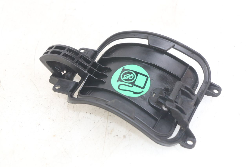 photo de TAMPA DO TANQUE YAMAHA X-MAX XMAX 250 (2006 - 2009) - Zoom do estado de desgaste