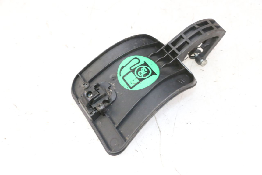 photo de TAMPA DO TANQUE YAMAHA X-MAX XMAX 250 (2006 - 2009) - Zoom do estado de desgaste