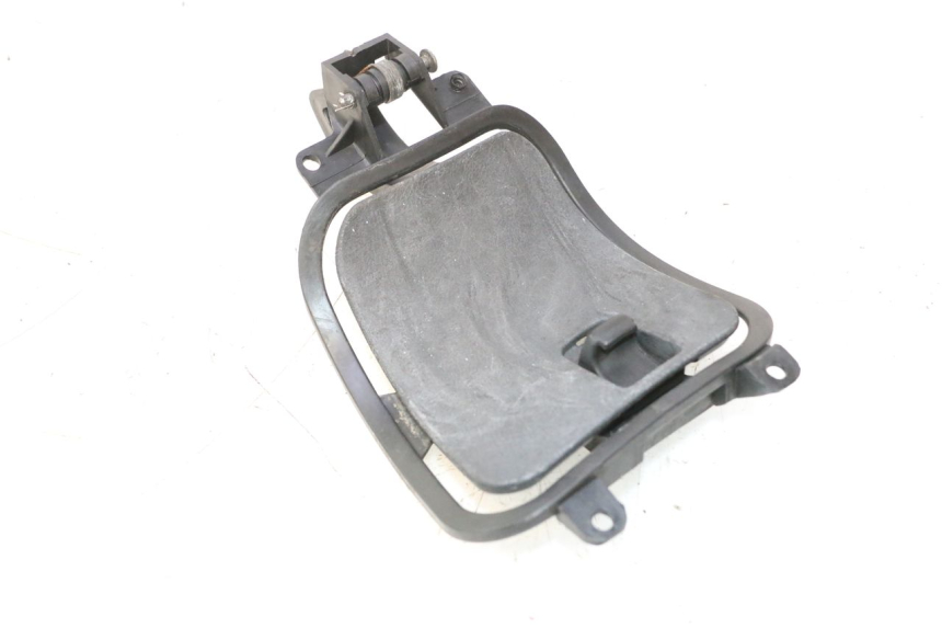 photo de TAMPA DO TANQUE DE COMBUSTÍVEL YAMAHA XMAX X-MAX 125 (2006 - 2009) - Ampliação técnica