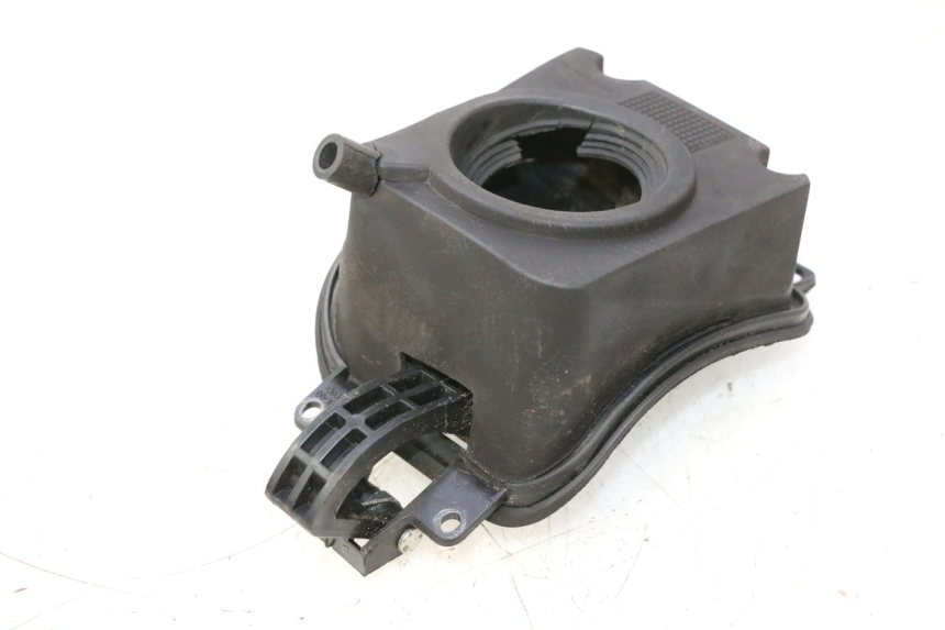 photo de TAMPA DO TANQUE DE COMBUSTÍVEL YAMAHA XMAX X-MAX 125 (2006 - 2009) - Detalhe da peça