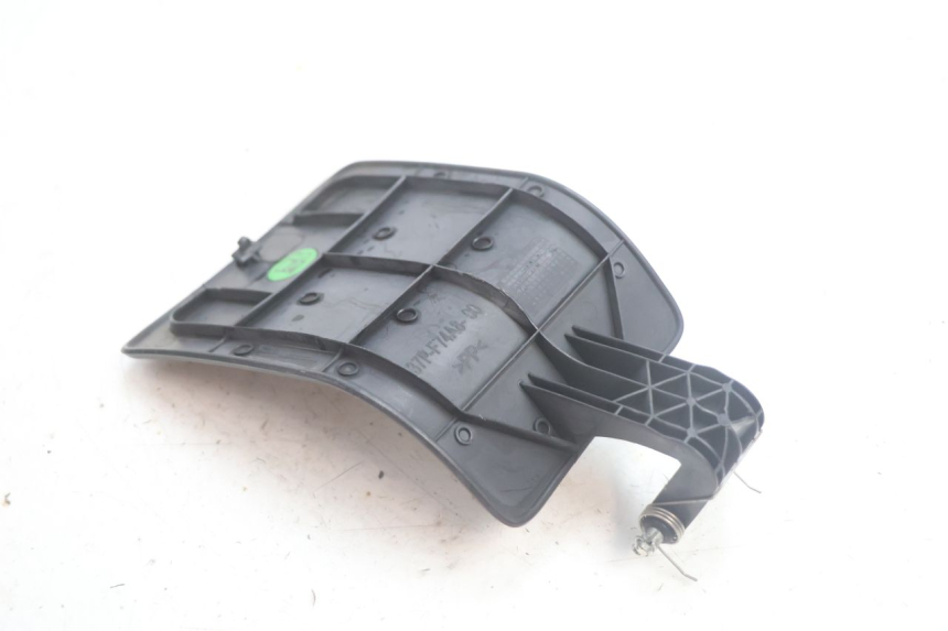 photo de TAMPA DO TANQUE YAMAHA X-MAX XMAX 125 (2010 - 2013) - Ampliação técnica