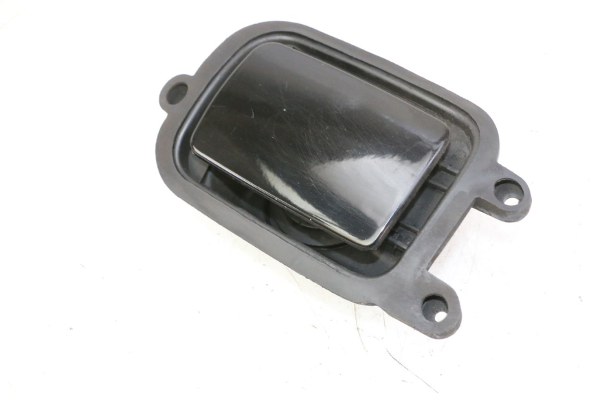 photo de TAMPA DO TANQUE DE COMBUSTÍVEL YAMAHA YP MAJESTY 125 (2007 - 2010) - Peça verificada