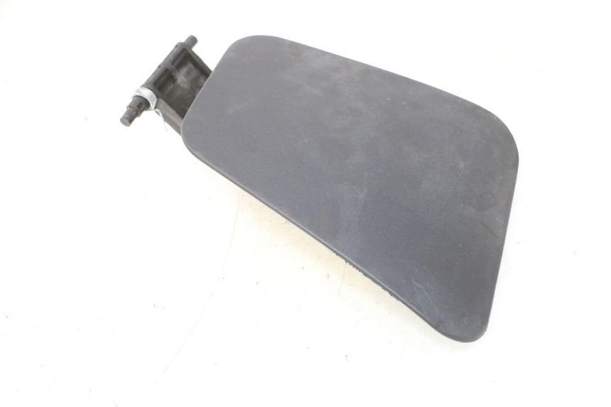 photo de TAMPA DE INSPEÇÃO DIANTEIRA SUZUKI BURGMAN 125 (2007 - 2014) - Ampliação técnica