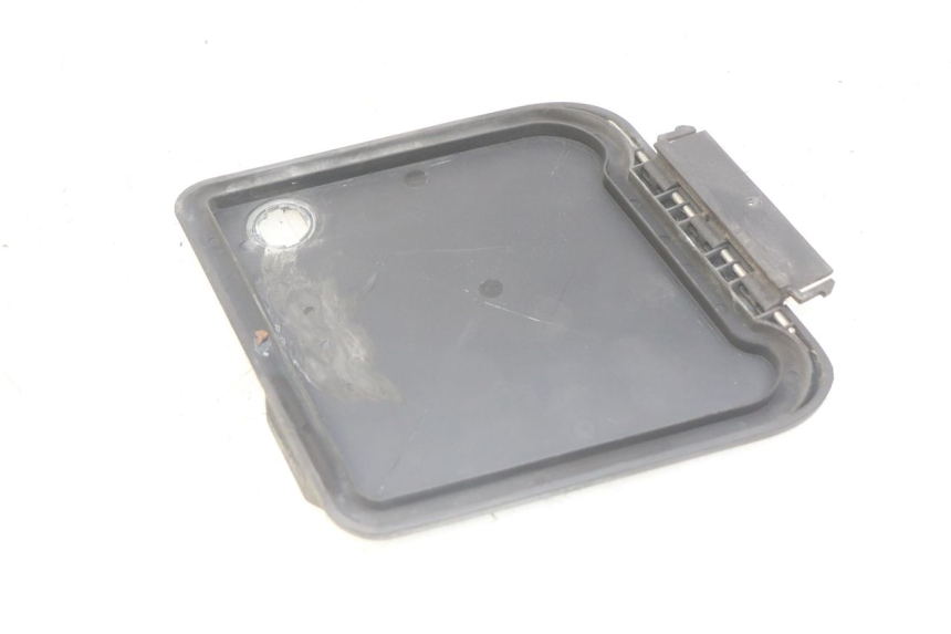 photo de TAMPA DE INSPEÇÃO DIANTEIRA BMW C1 125 (2000 - 2003) - Detalhe da peça