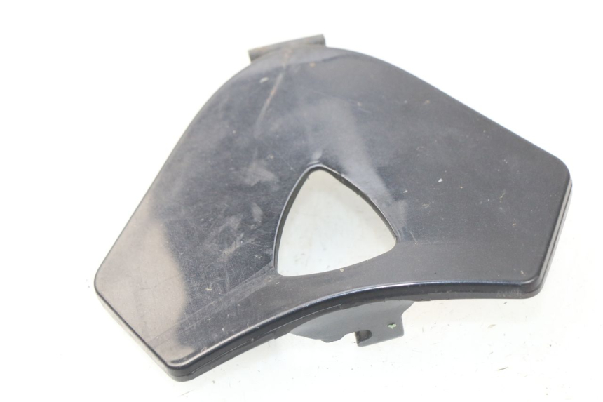 photo de TAMPA DE INSPEÇÃO DIANTEIRA PIAGGIO FLY IE 125 (2012 - 2017) - Detalhe da peça