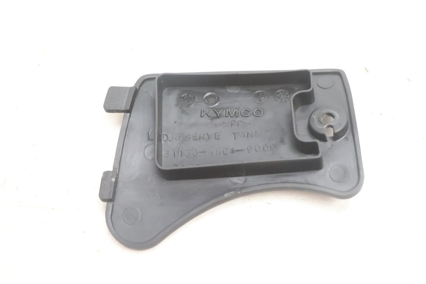 photo de TAMPA DE INSPEÇÃO DIANTEIRA KYMCO GRAND DINK 125 (2008 - 2014) - Zoom do estado de desgaste