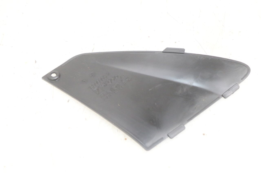 photo de TAMPA DE INSPEÇÃO DIANTEIRA PIAGGIO MP3 HPE 300 (2019 - 2026) - Detalhe da peça