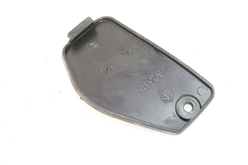 photo de TAMPA DE INSPEÇÃO DIANTEIRA PIAGGIO MP3 LT 400 (2007 - 2012) - Detalhe da peça