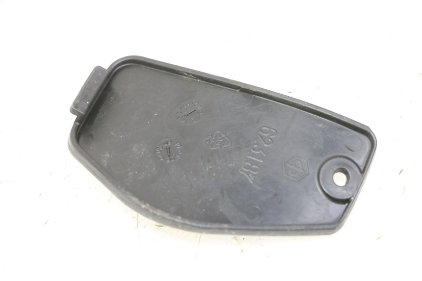 photo de TAMPA DE INSPEÇÃO DIANTEIRA PIAGGIO MP3 RL 250 (2006 - 2010) - Detalhe da peça