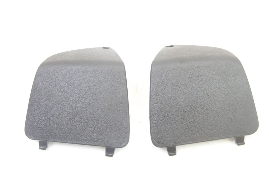 photo de TAMPA DE INSPEÇÃO DIANTEIRA PIAGGIO VESPA GRANTURISMO 125 (2003 - 2007) - Detalhe da peça