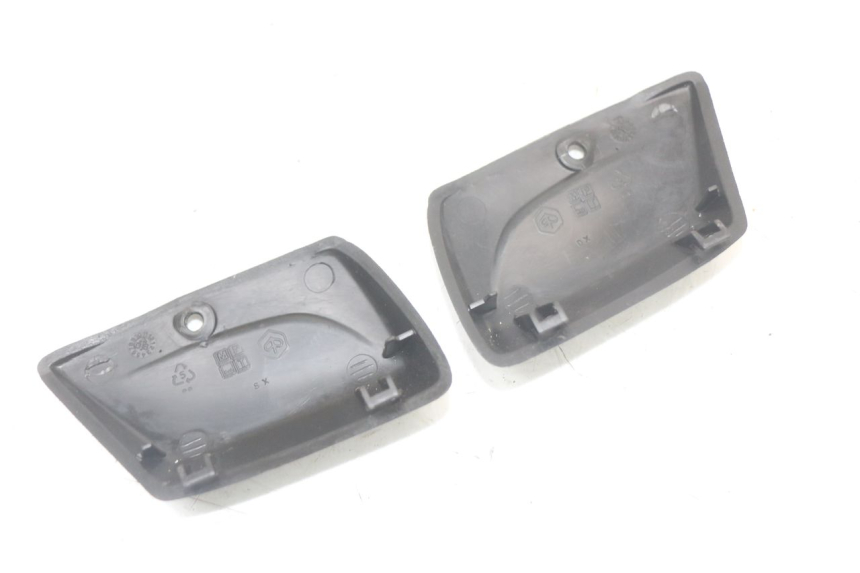 photo de TAMPA DE INSPEÇÃO DIANTEIRA PIAGGIO XEVO - X EVO 125 (2007 - 2017) - Outro ângulo de visão