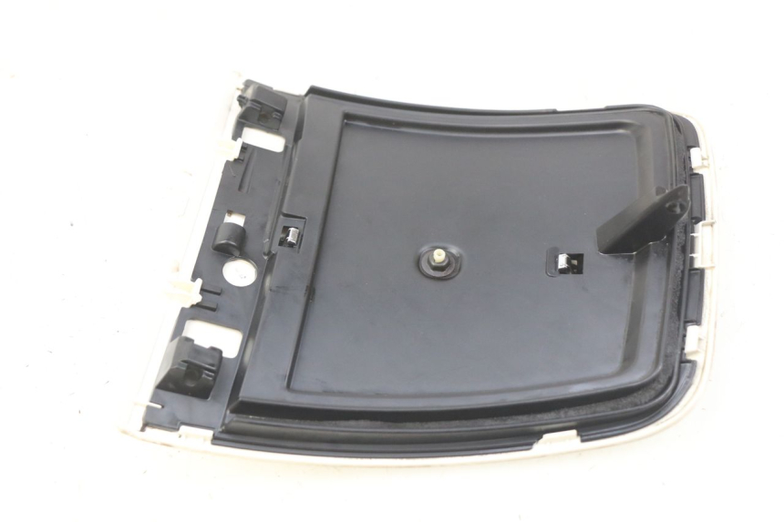photo de TAMPA DE INSPEÇÃO DIREITA PEUGEOT DJANGO 2T 50 (2014 - 2019) - Detalhe da peça