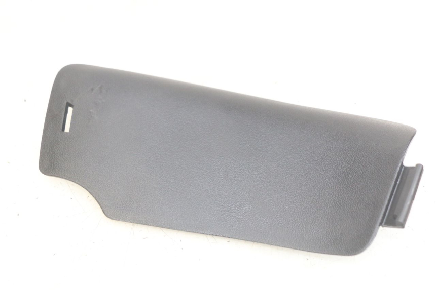 photo de TAMPA DE INSPEÇÃO DIREITA PEUGEOT ELYSEO 125 (1999 - 2004) - Vista principal