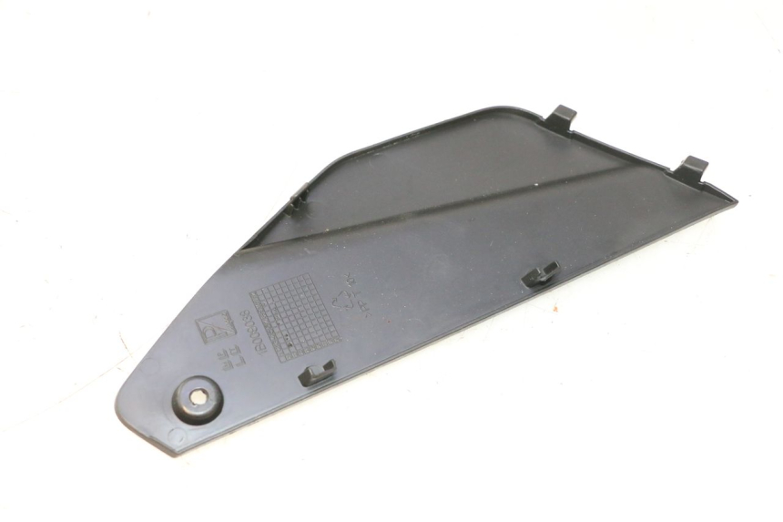photo de TAMPA DE INSPEÇÃO DIREITA PIAGGIO MP3 HPE 530 (2022 - 2026) - Ampliação técnica