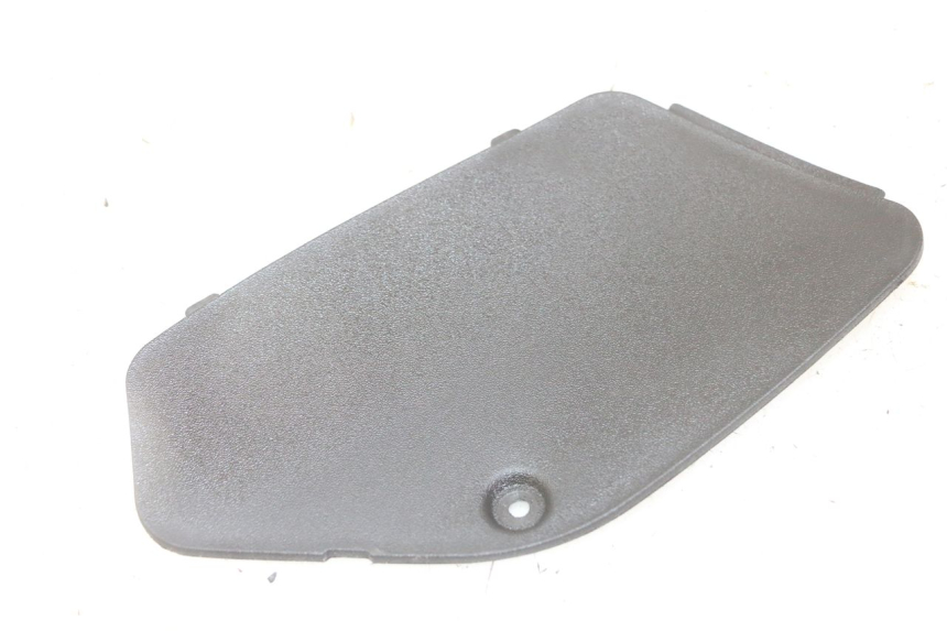 photo de TAMPA DE INSPEÇÃO DIREITA PIAGGIO MP3 LT 300 (2010 - 2016) - Vista principal