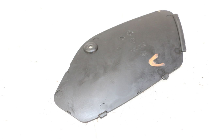 photo de TAMPA DE INSPEÇÃO DIREITA PIAGGIO MP3 LT 300 (2010 - 2016) - Detalhe da peça