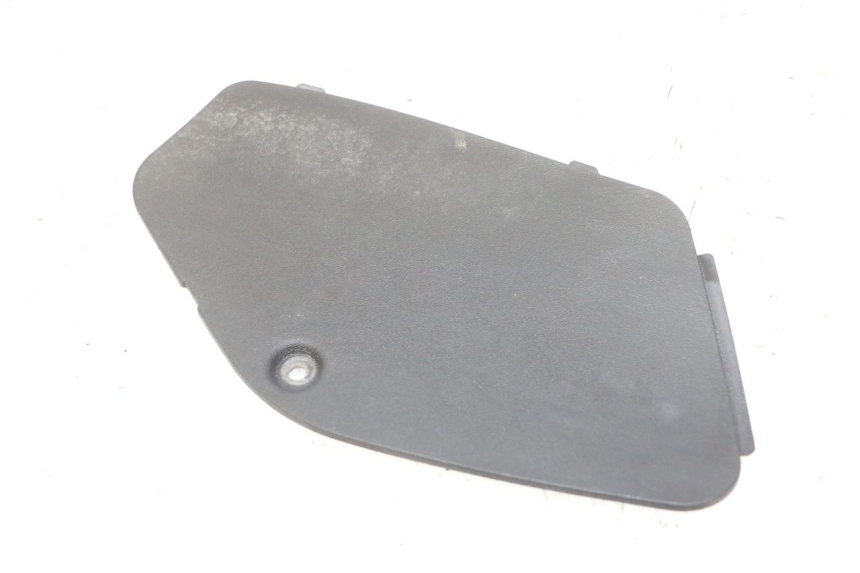 photo de TAMPA DE INSPEÇÃO DIREITA PIAGGIO MP3 RL 250 (2006 - 2010) - Vista principal