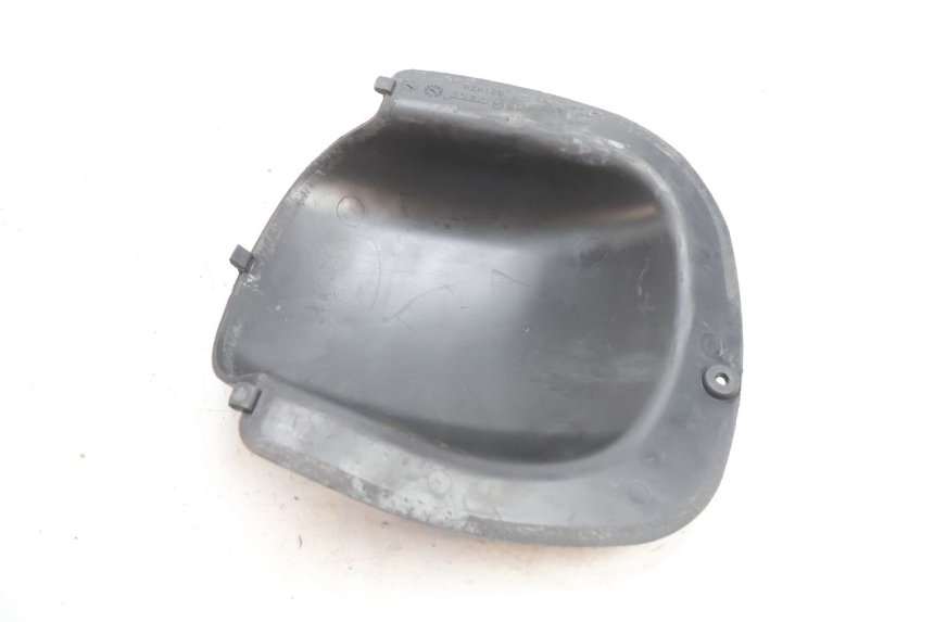 photo de TAMPA DE INSPEÇÃO PIAGGIO FLY 2T 50 (2004 - 2017) - Pontos de fixação