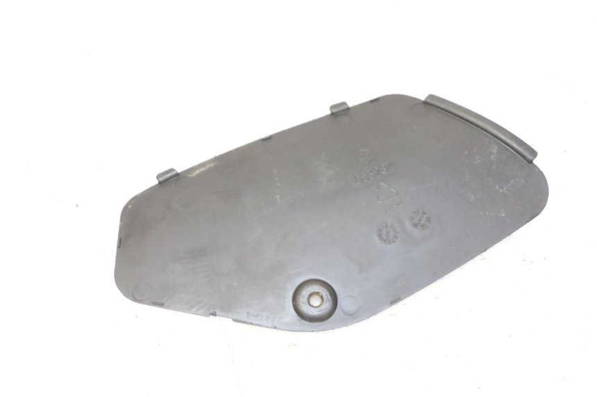 photo de TAMPA DE INSPEÇÃO ESQUERDA PIAGGIO MP3 LT 300 (2010 - 2016) - Detalhe da peça
