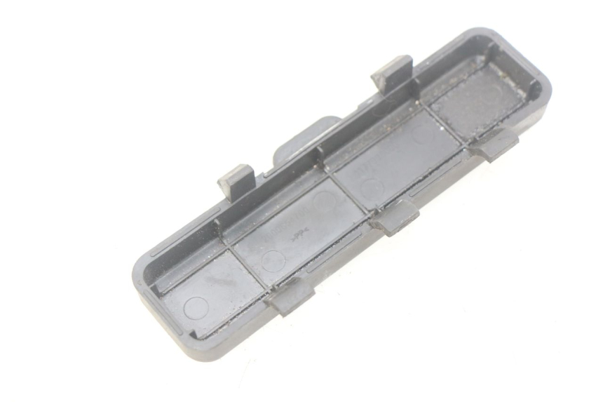 photo de TAMPA DE INSPEÇÃO PEUGEOT KISBEE 2T 50 (2010 - 2017) - Detalhe da peça