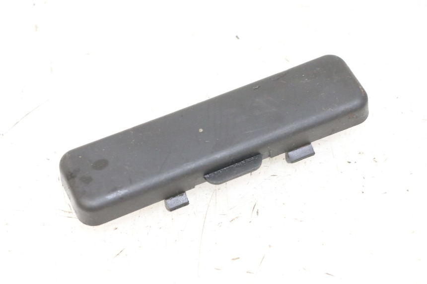 photo de TAMPA DE INSPEÇÃO PEUGEOT KISBEE 2T 50 (2010 - 2017) - Detalhe da peça