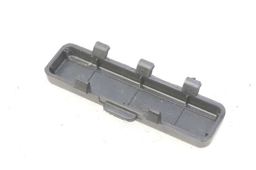 photo de TAMPA DE INSPEÇÃO PEUGEOT KISBEE 4T 50 (2010 - 2017) - Detalhe da peça