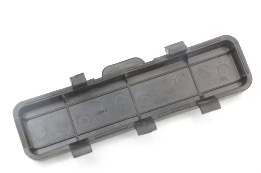 photo de TAMPA DE INSPEÇÃO PEUGEOT KISBEE 4T 50 (2018 - 2022) - Detalhe da peça