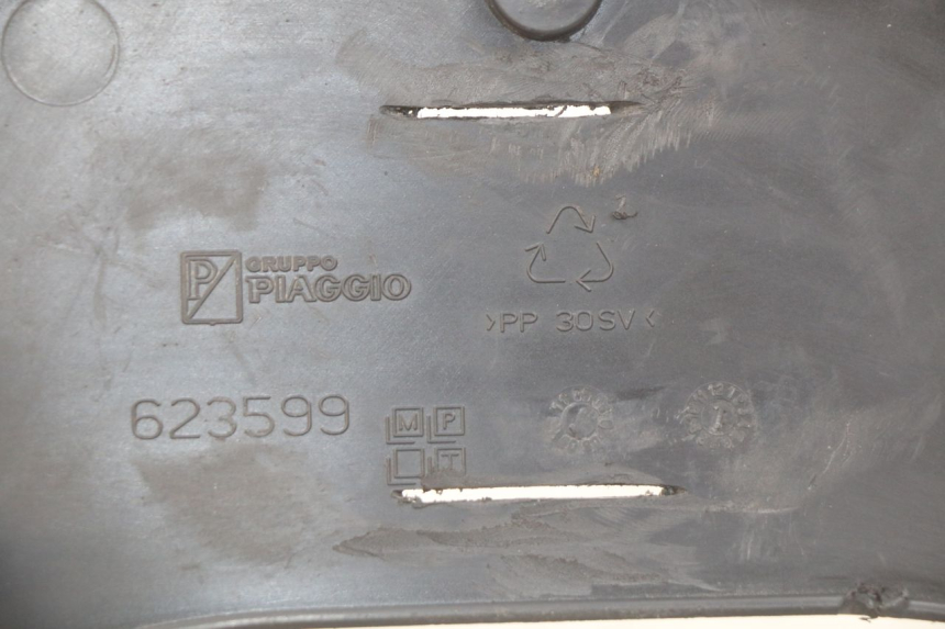 photo de TAMPA DE INSPEÇÃO PIAGGIO MP3 LT 400 (2007 - 2012) - Detalhe da peça
