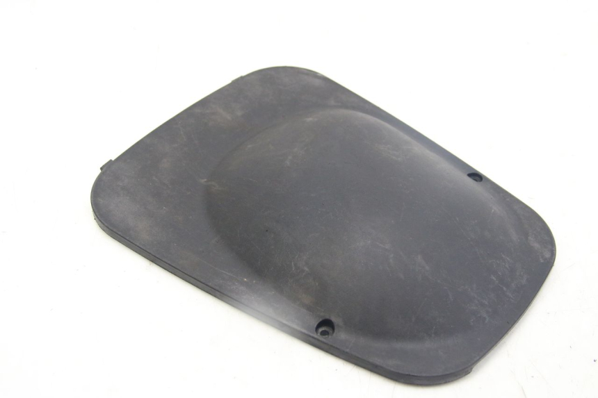 photo de TAMPA DE INSPEÇÃO PIAGGIO MP3 125 (2006 - 2014) - Zoom do estado de desgaste
