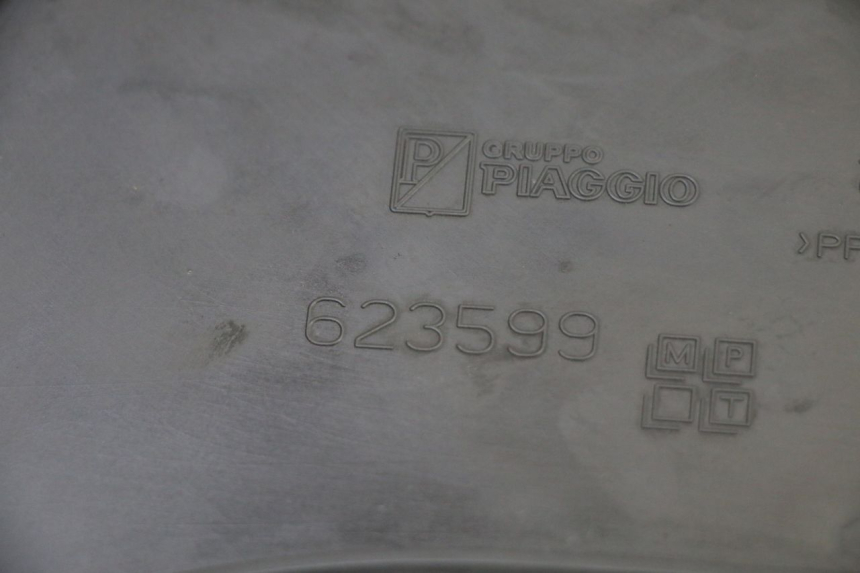 photo de TAMPA DE INSPEÇÃO PIAGGIO MP3 500 (2011 - 2015) - Ampliação técnica