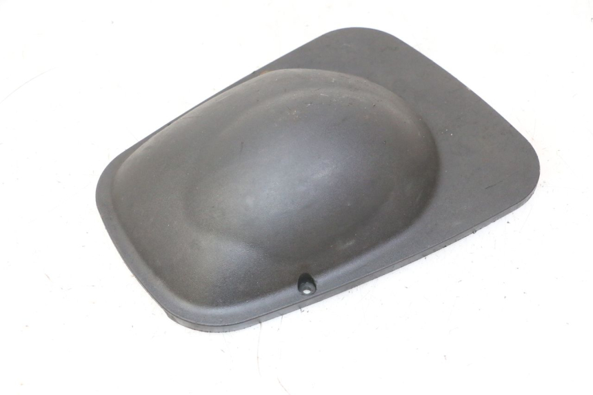 photo de TAMPA DE INSPEÇÃO PIAGGIO MP3 RL 250 (2006 - 2010) - Zoom do estado de desgaste