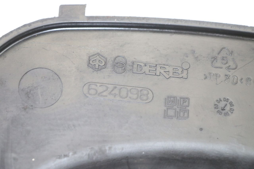 photo de TAMPA DE INSPEÇÃO GILERA NEXUS 125 (2009 - 2013) - Ampliação técnica