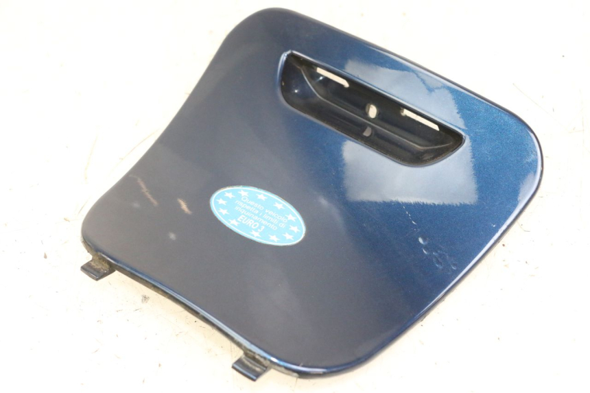 photo de TAMPA DE INSPEÇÃO PIAGGIO VESPA LX 150 (2005 - 2013) - Vista principal