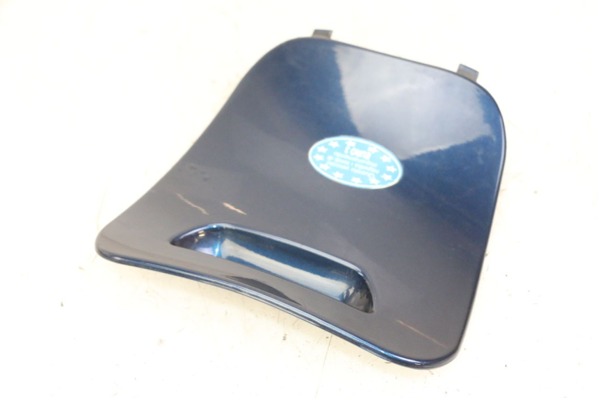photo de TAMPA DE INSPEÇÃO PIAGGIO VESPA LX 150 (2005 - 2013) - Vista geral